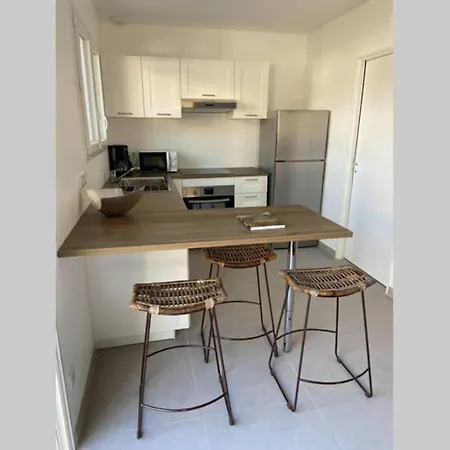 Jolie Maison T3 Andernos Climatisee Holiday home *
